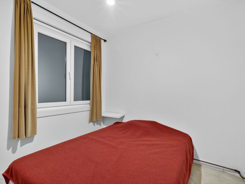 Gelijkvloersappartement op de zeedijk te Wenduine